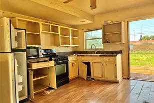 3210 S 2nd St, Abilene, TX 79605 - Photo 6