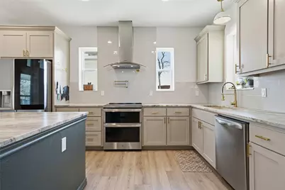 100 Hidden Oaks Drive, Waco, TX 76705 - Photo 18