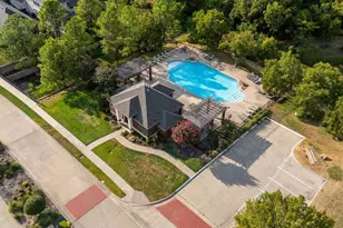 1906 Fountain Wood Dr, Euless, TX 76039 - Photo 40