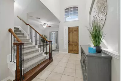 1906 Fountain Wood Drive, Euless, TX 76039 - Photo 4