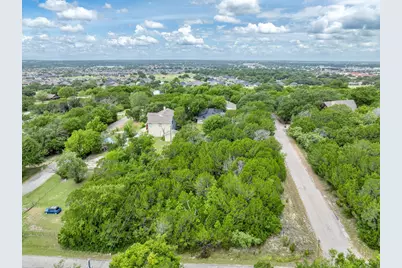 1725 Hitching Post Road, Granbury, TX 76049 - Photo 4