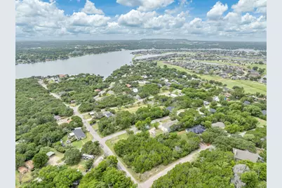 1725 Hitching Post Road, Granbury, TX 76049 - Photo 6