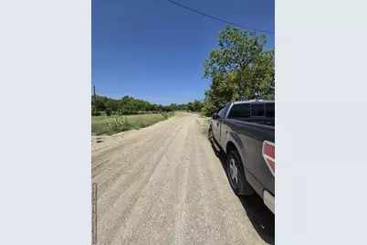 5412 Spring Street, Alvarado, TX 76009 - Photo 2