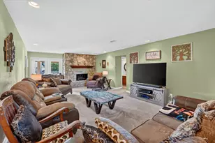 184 Oakhurst Dr, Bedford, TX 76022 - Photo 6