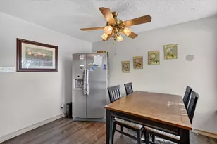 184 Oakhurst Dr, Bedford, TX 76022 - Photo 14