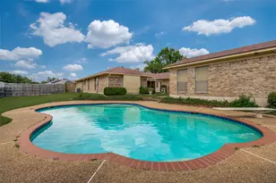 1423 Cassandra Cir, DeSoto, TX 75115 - Photo 12