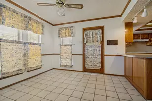 1423 Cassandra Cir, DeSoto, TX 75115 - Photo 4