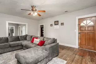 724 S Morris, Gainesville, TX 76240 - Photo 6