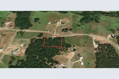 415 Rolling Hills Boulevard, Alvord, TX 76225 - Photo 2