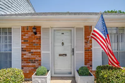 937 Roaring Springs Road, Fort Worth, TX 76114 - Photo 2