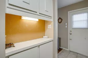 937 Roaring Springs Rd, Fort Worth, TX 76114 - Photo 14