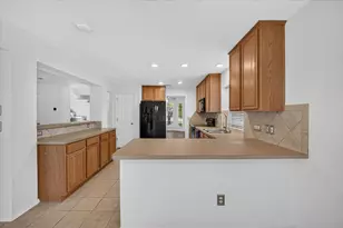 1601 Santos Dr, Denton, TX 76207 - Photo 6