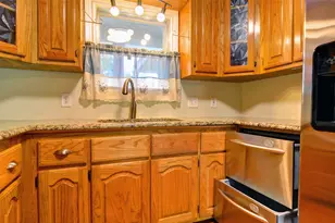 1110 Wade Hampton St, Benbrook, TX 76126 - Photo 12