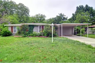 1110 Wade Hampton Street, Benbrook, TX 76126 - Photo 2