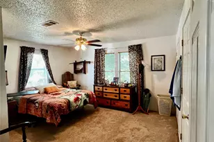 394 Hcr 1143, Blum, TX 76627 - Photo 4