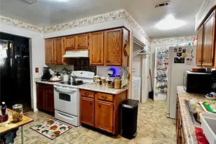 394 Hcr 1143, Blum, TX 76627 - Photo 14