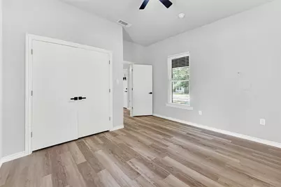 909 E High Street, Terrell, TX 75160 - Photo 18