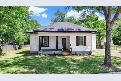 909 E High Street, Terrell, TX 75160 - Photo 1
