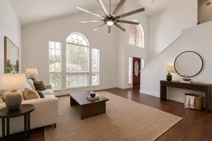1305 Meadowbrook Dr, McKinney, TX 75069 - Photo 4