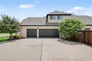 8217 Thornhill Dr, North Richland Hills, TX 76182 - Photo 38