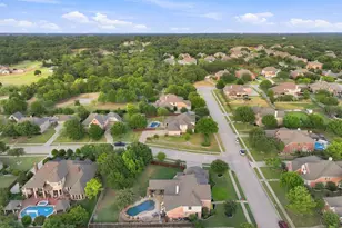 809 Weybridge Ln, Keller, TX 76248 - Photo 38