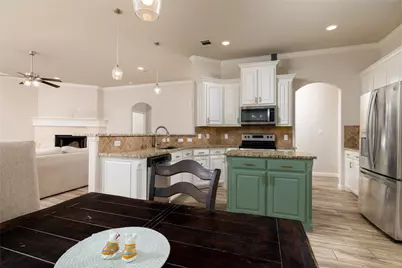 205 Harp Avenue, Godley, TX 76044 - Photo 16