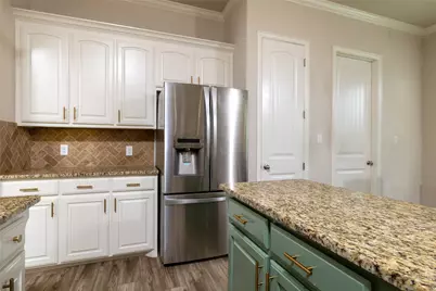 205 Harp Avenue, Godley, TX 76044 - Photo 20