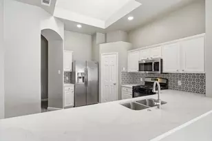 1237 Christopher Ln, Lewisville, TX 75077 - Photo 10