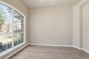 1237 Christopher Ln, Lewisville, TX 75077 - Photo 6