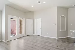 1237 Christopher Ln, Lewisville, TX 75077 - Photo 16