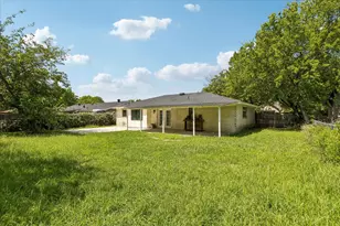 716 Heathcliff Dr, Everman, TX 76140 - Photo 14