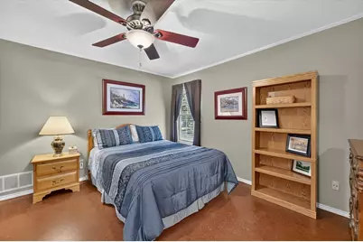 5406 Sapphire Court, Arlington, TX 76017 - Photo 32