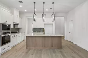 8916 Amistad Ln, Denton, TX 76226 - Photo 10