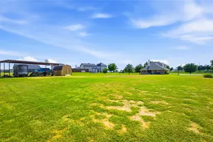 1389 Thomas Rd, Springtown, TX 76082 - Photo 26
