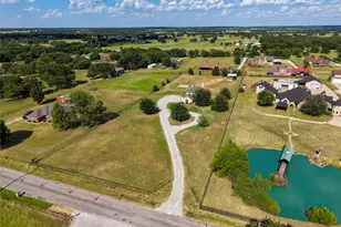 1389 Thomas Rd, Springtown, TX 76082 - Photo 28