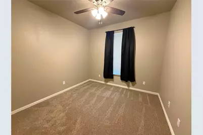 122 Katy Street, Cleburne, TX 76031 - Photo 8