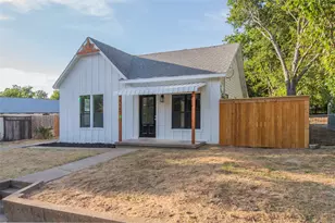 311 Throckmorton, Weatherford, TX 76086 - Photo 2