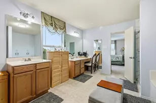 214 Hawthorne Ct, Ponder, TX 76259 - Photo 20