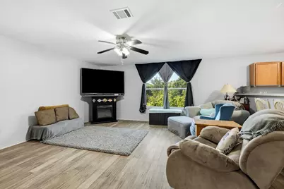 214 Hawthorne Court, Ponder, TX 76259 - Photo 8