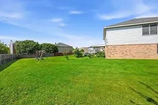 214 Hawthorne Ct, Ponder, TX 76259 - Photo 32