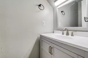 7152 Fair Oaks Ave, Dallas, TX 75231 - Photo 8