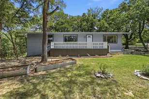 101 Lakewood Ln, Pottsboro, TX 75076 - Photo 1