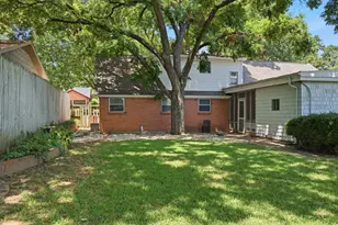 1301 Colonial Ct, Arlington, TX 76013 - Photo 38