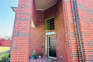 8132 Guadalupe Rd, Arlington, TX 76002 - Photo 2