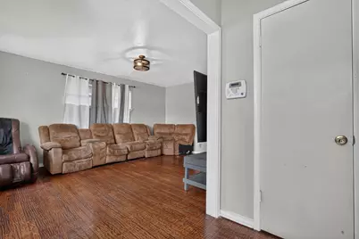 1029 S Bryan Street, Mesquite, TX 75149 - Photo 6