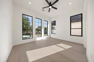 6475 Trammel Dr, Dallas, TX 75214 - Photo 36