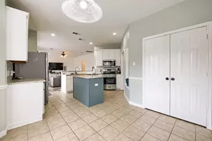 5016 Coral Creek Dr, Fort Worth, TX 76135 - Photo 8