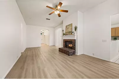 1137 Union Drive, Saginaw, TX 76131 - Photo 6