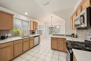 1137 Union Dr, Saginaw, TX 76131 - Photo 8