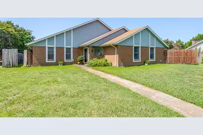 5419 Barcelona Drive, Garland, TX 75043 - Photo 2